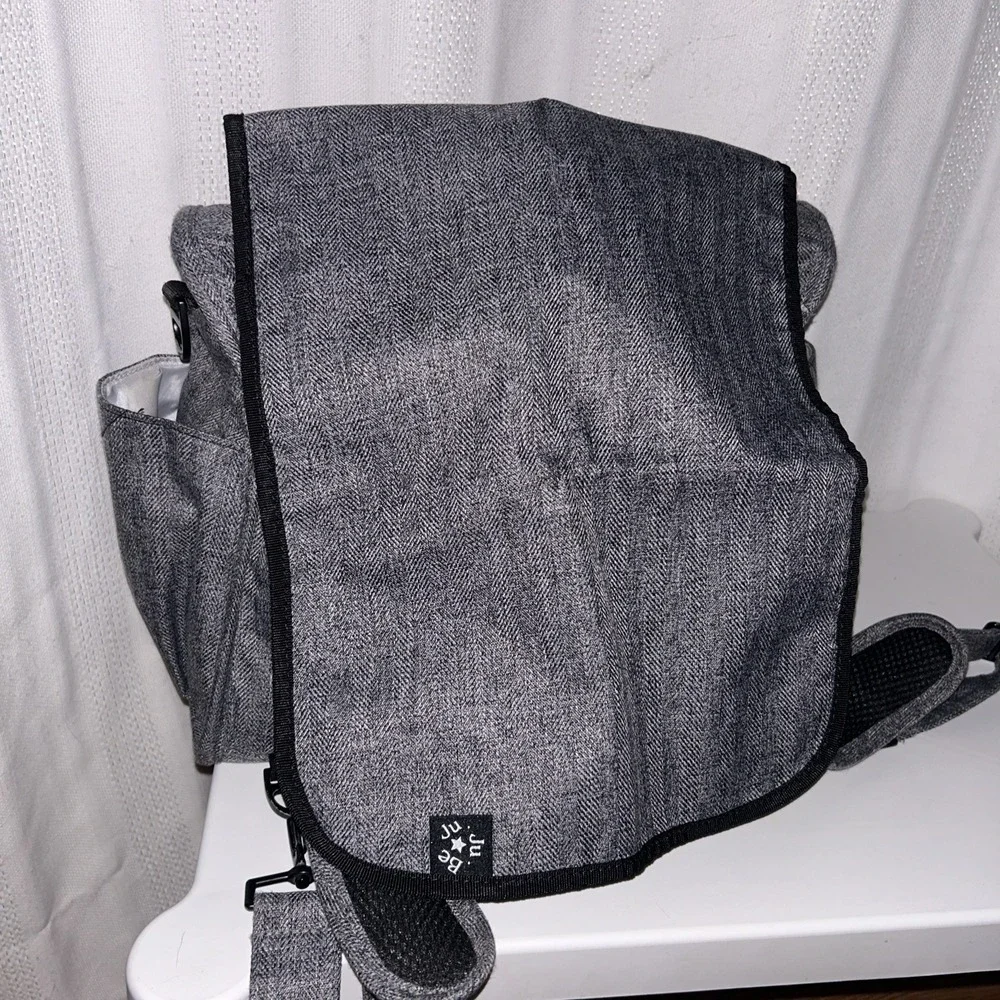 JuJuBe‎ Limited Edition Classical Convertible Diaper Bag - Graphite